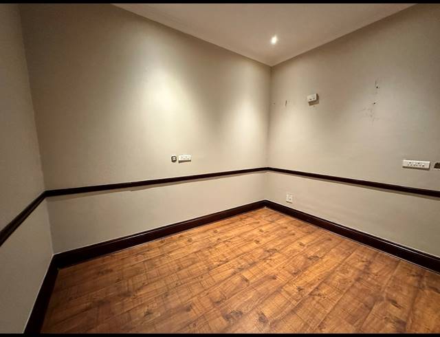 288M² OFFICE TO LET IN ROSEBANK